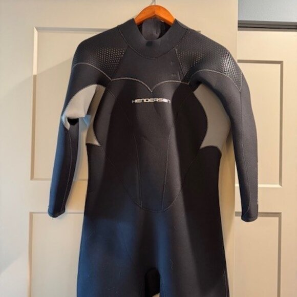 Women’s used Henderson Thermoprene Pro 5mm wetsuit- size 16S - Picture 8 of 8